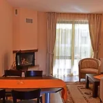 балкан Villa *